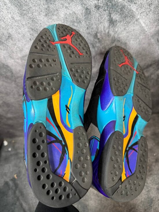 Size 11.5 | Jordan 8 Aqua With Box | Pre-Owned main image 5
